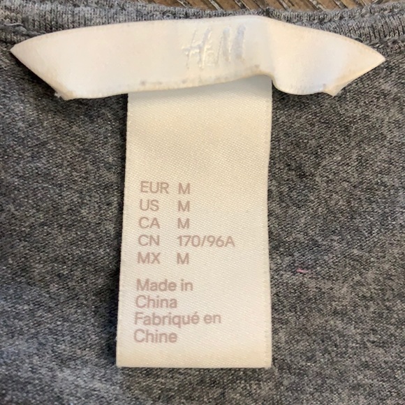 COPY - H&M gray top - Picture 13 of 17